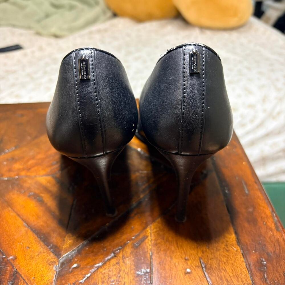 Coach Women's Size 8 Y2k era coach black pointed toe heels shoes Office Siren - Picture 8 of 8